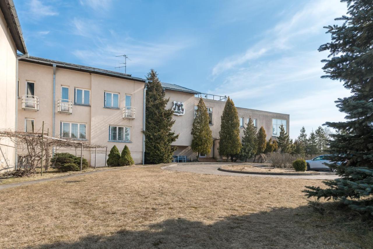 Maldis Motel Madziunai Exterior photo