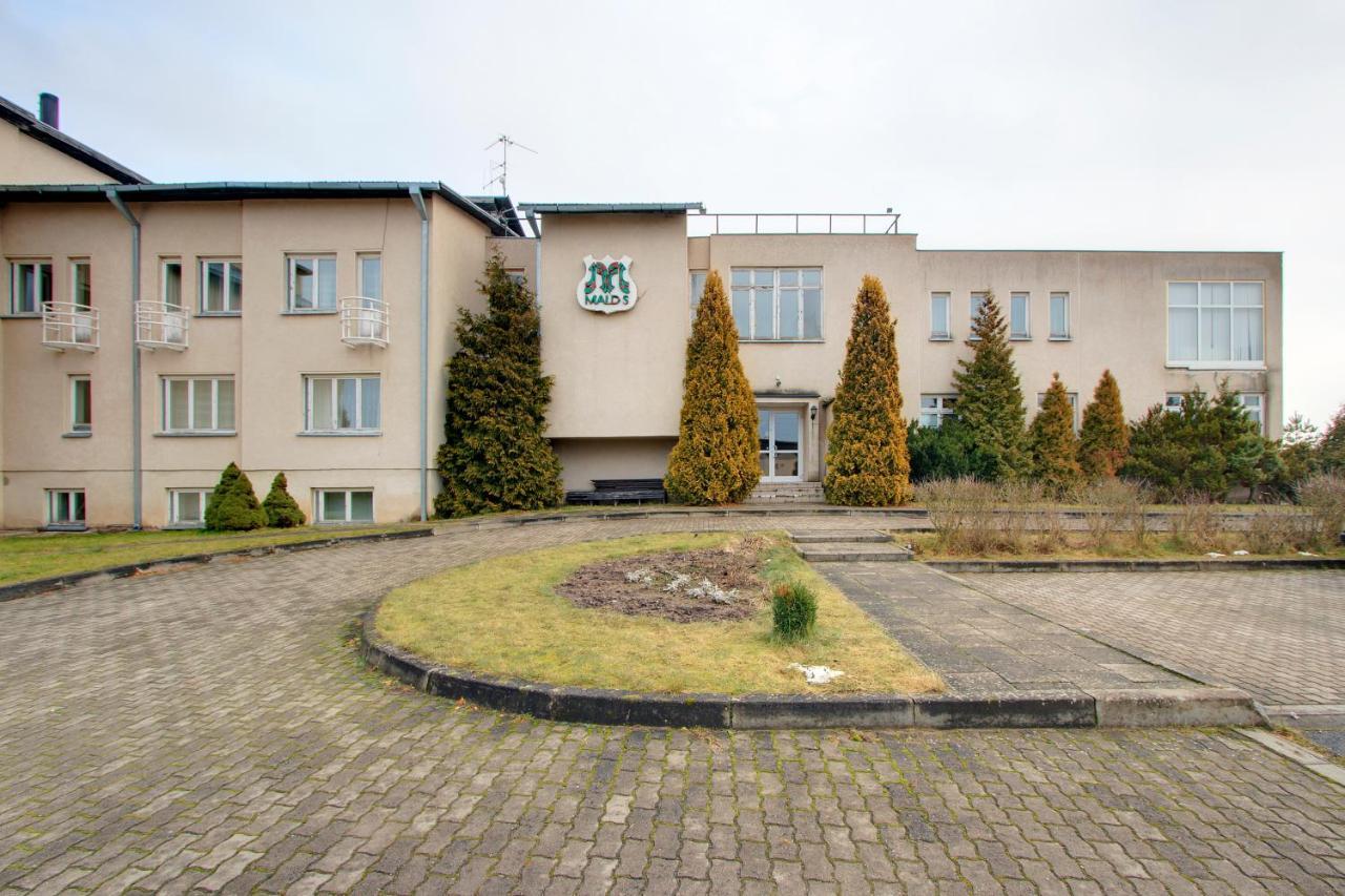 Maldis Motel Madziunai Exterior photo